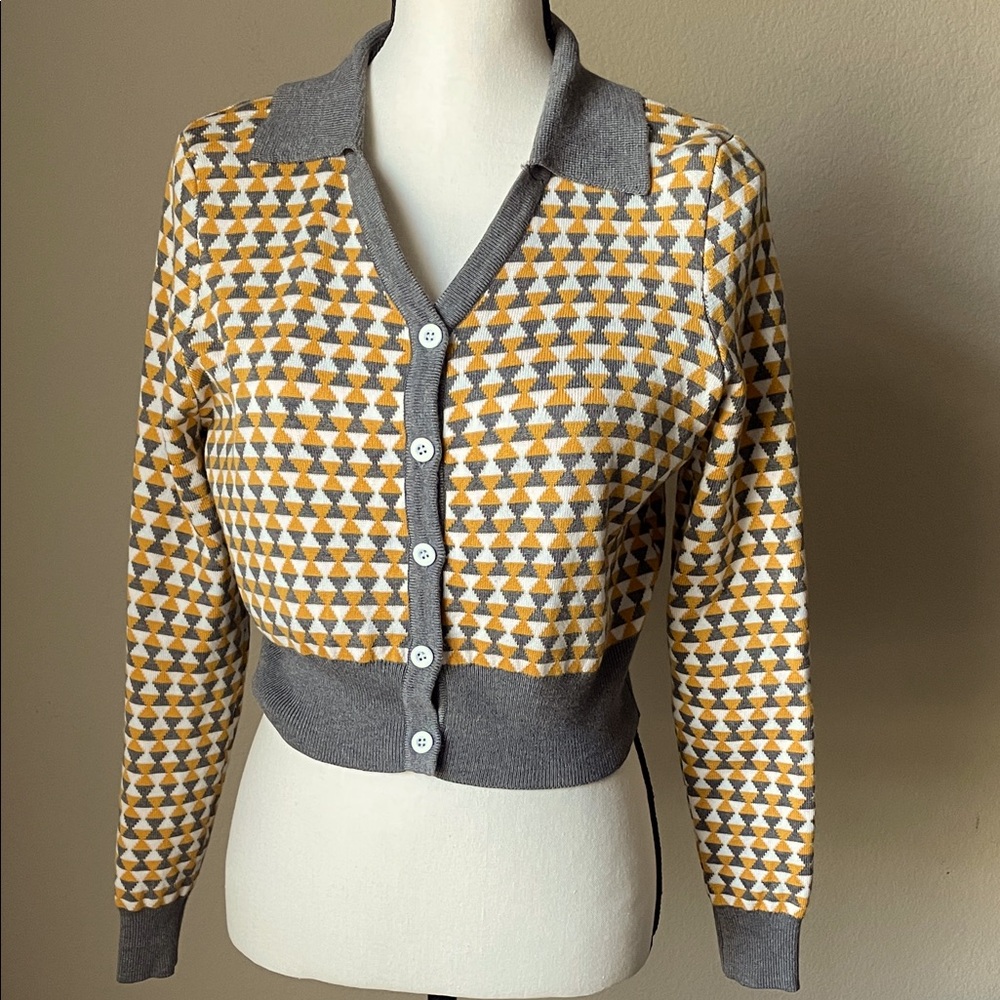Belle Poque Cardigan sweater . NEW with Tags . Medium